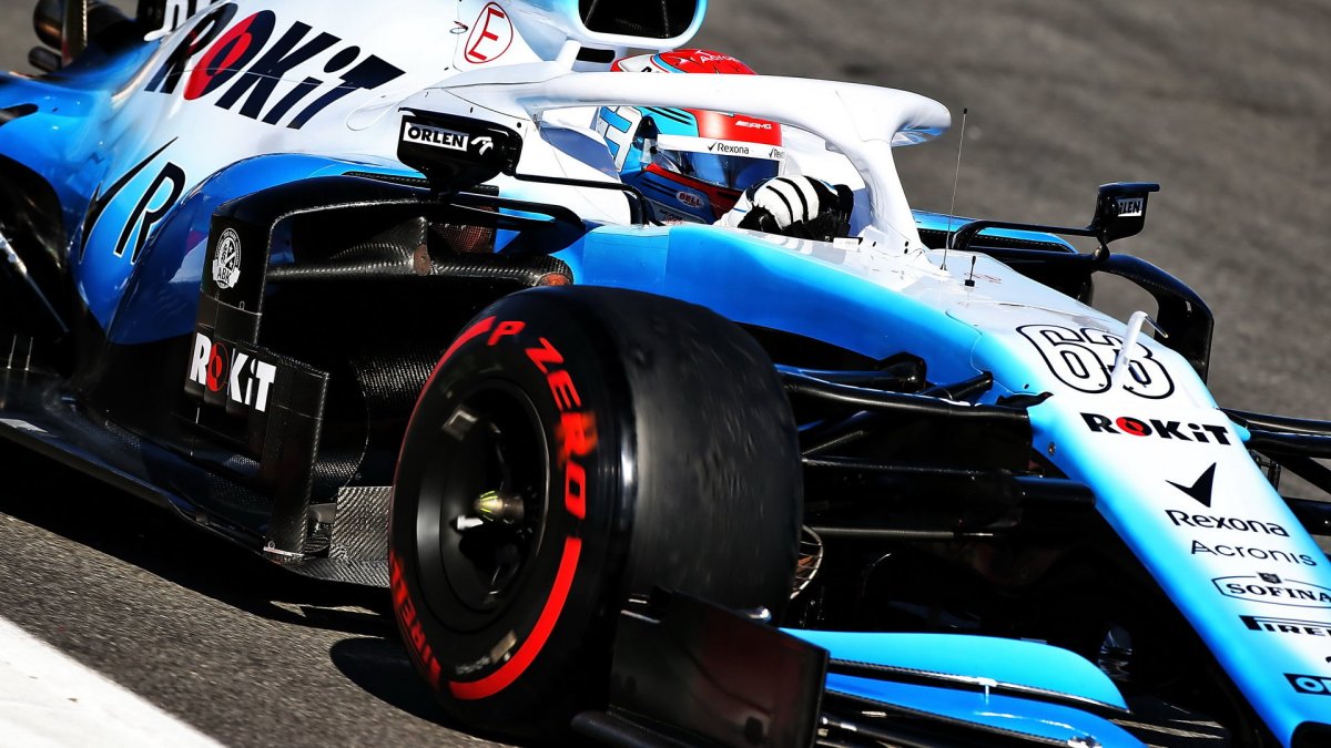 George Russell v rámci druhých předsezonních testů v Barceloně