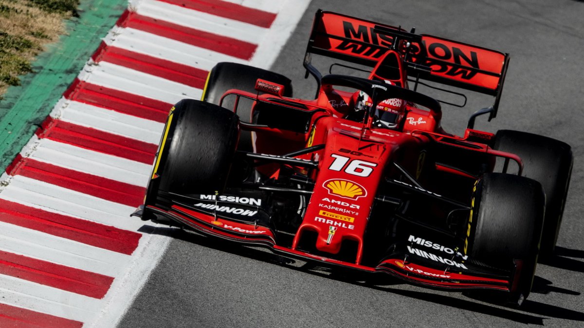 Charles Leclerc v rámci druhých předsezonních testů v Barceloně
