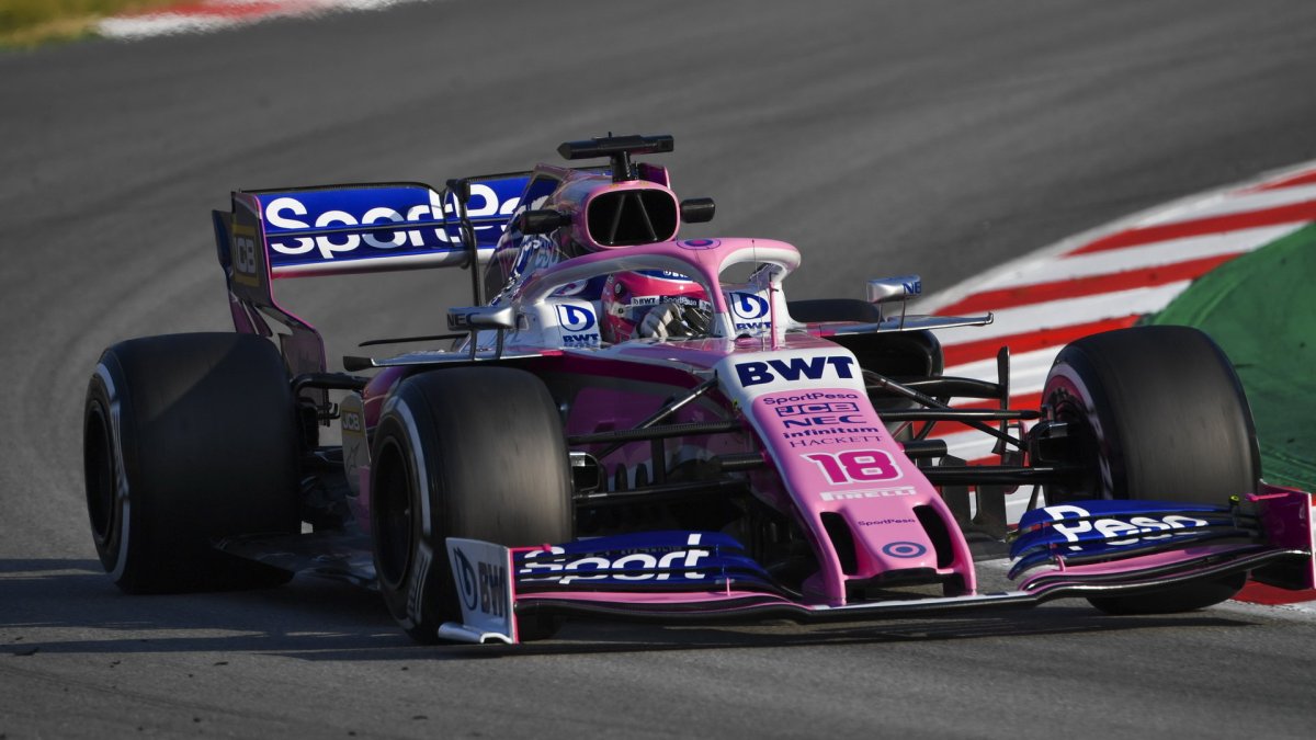 Lance Stroll ve voze Racing Point RP19 při čtvrtém dnu testů v Barceloně