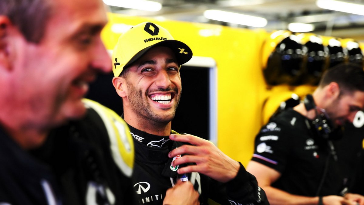 Daniel Ricciardo v tréninku v Ázerbájdžánu