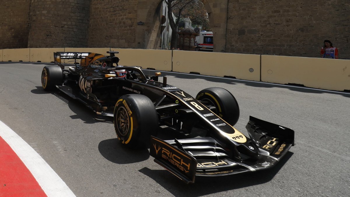 Romain Grosjean v tréninku v Ázerbájdžánu