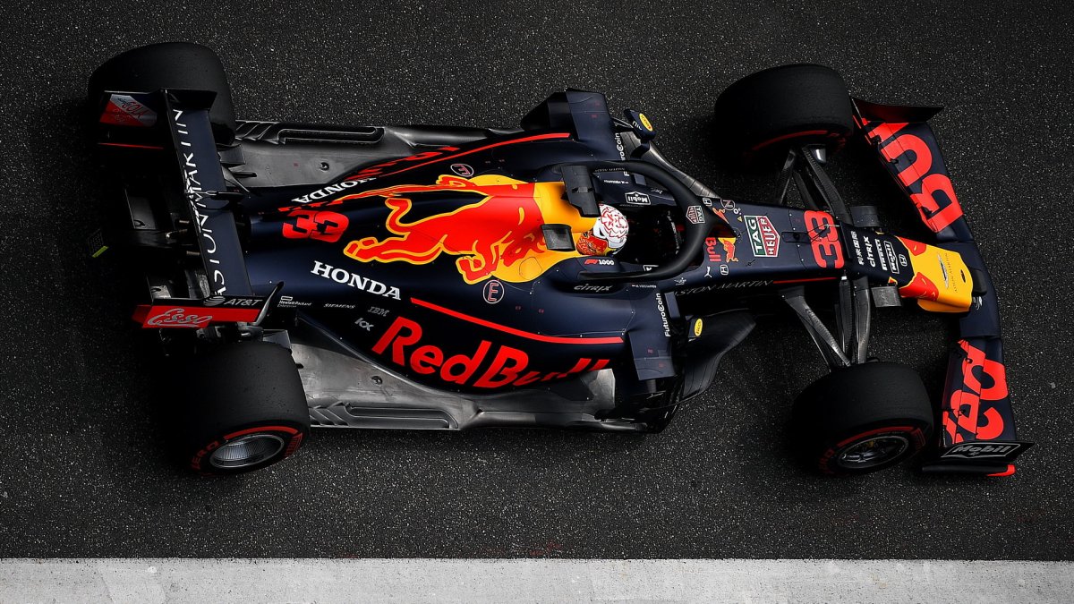 Max Verstappen v závodě v Číně