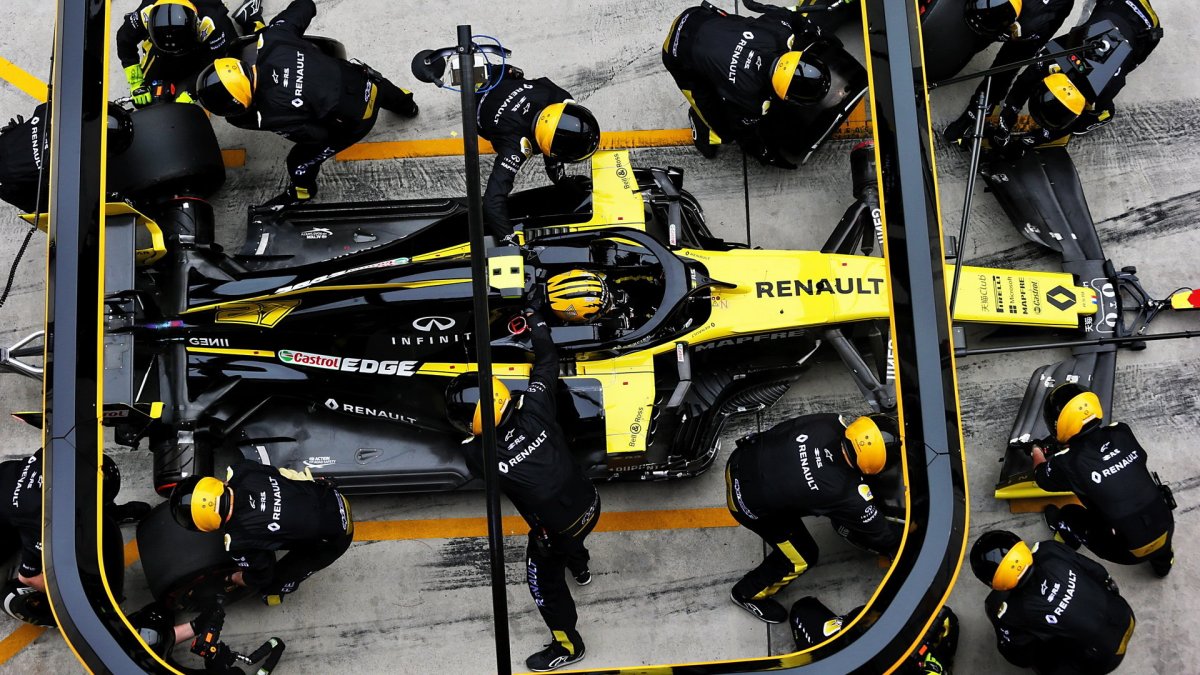Nico Hülkenberg v závodě v Číně
