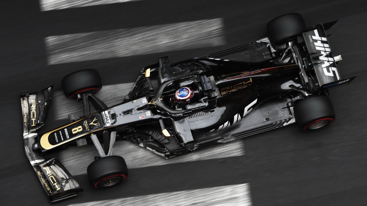 Romain Grosjean v tréninku v Monaku