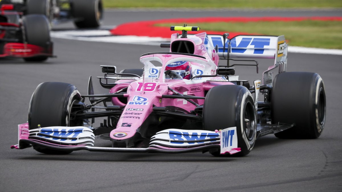Lance Stroll v závodě v Silverstone