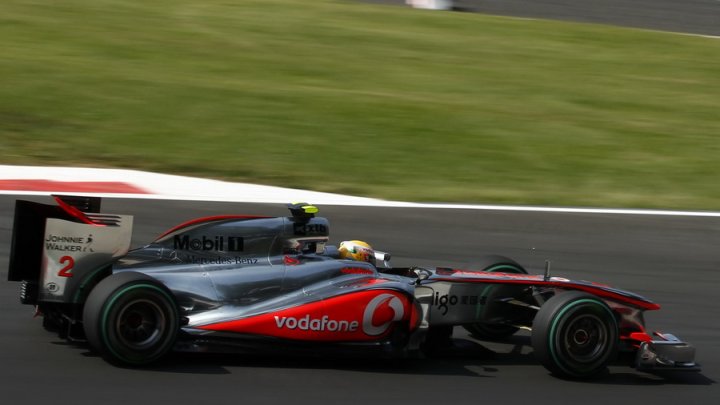 Hamilton, Lewis
