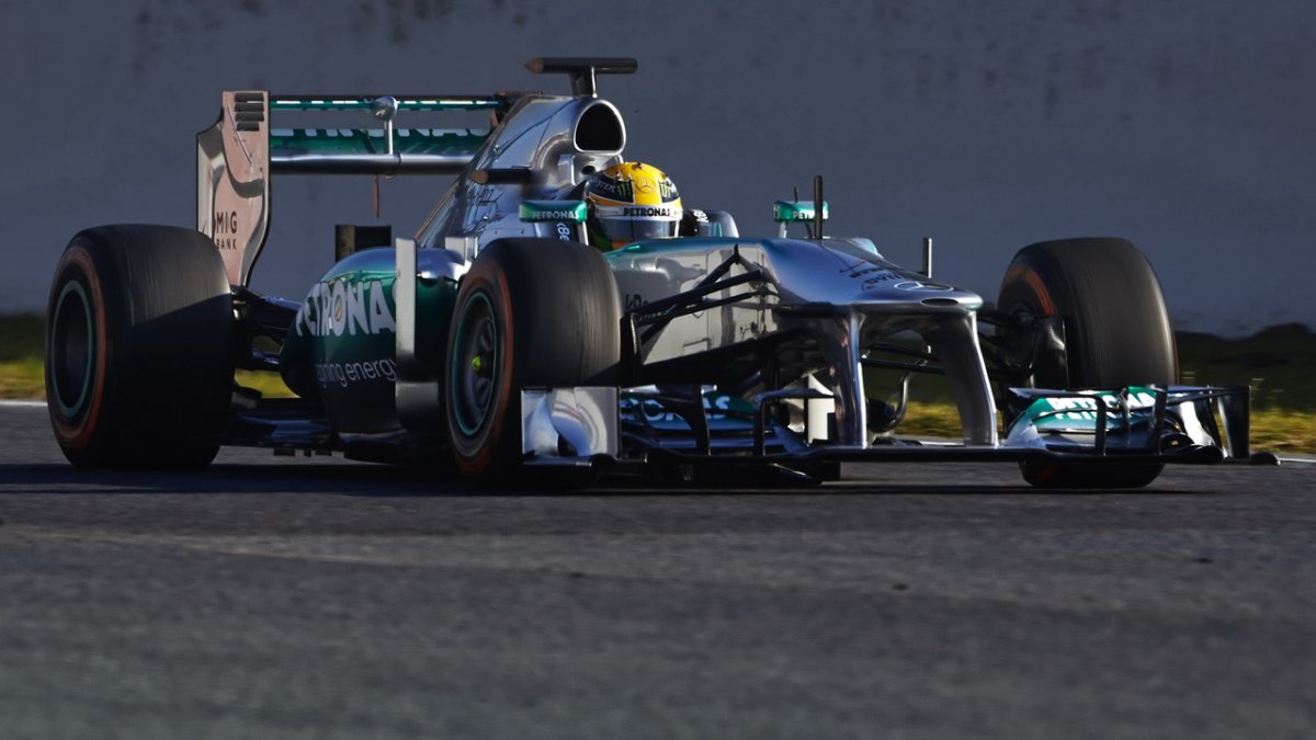Mercedes F1 W04