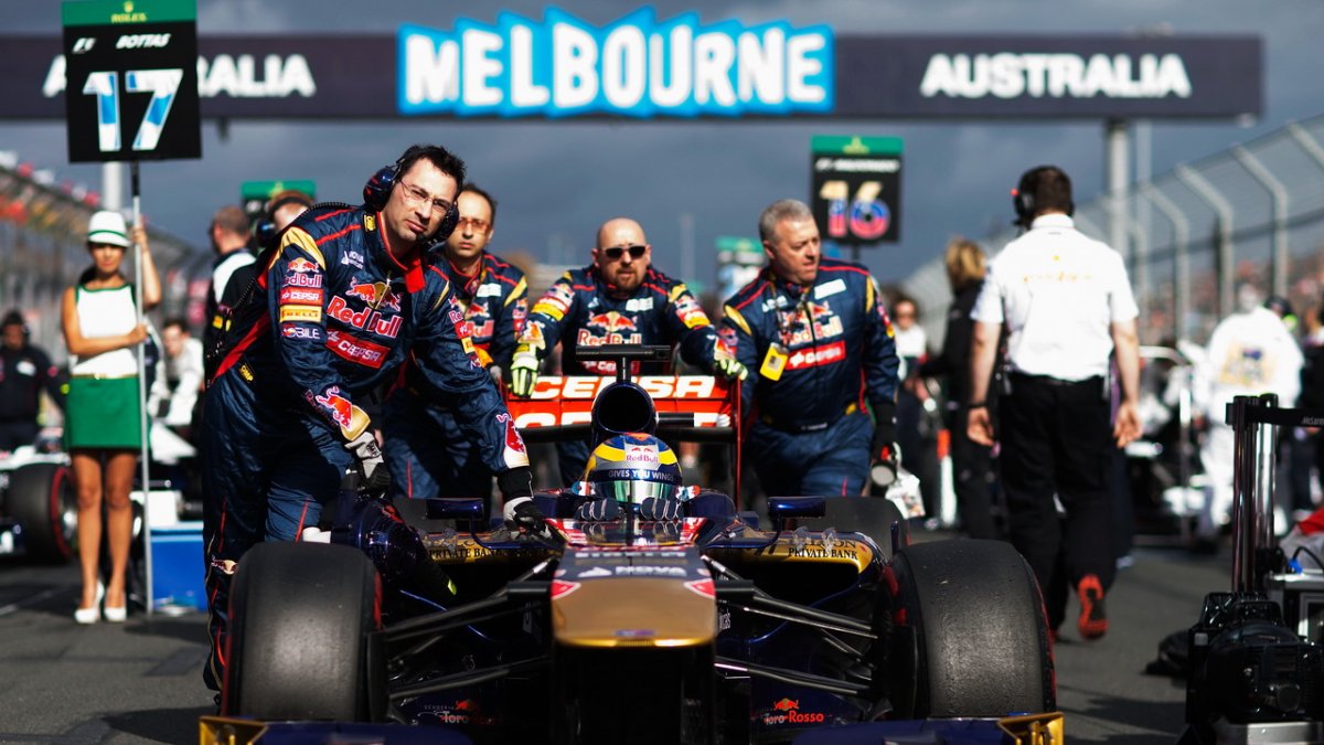 toro rosso str8