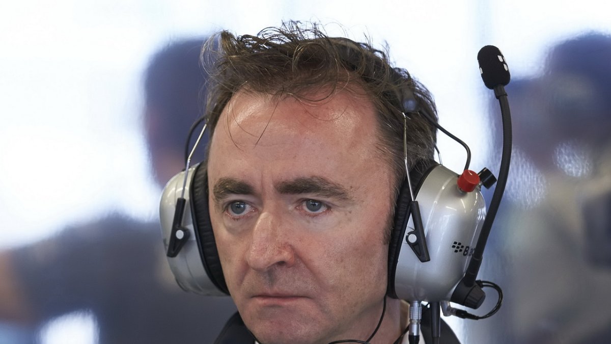 Lowe, Paddy