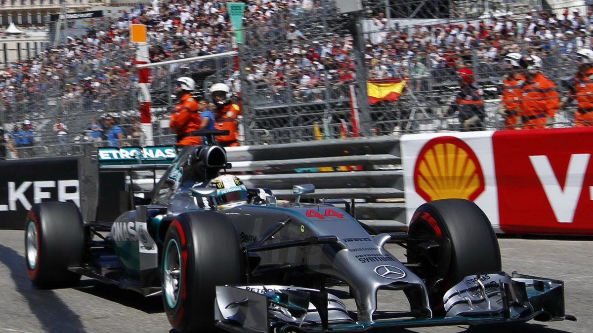 Hamilton, Lewis