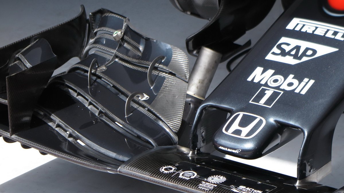 Detail předního křídla