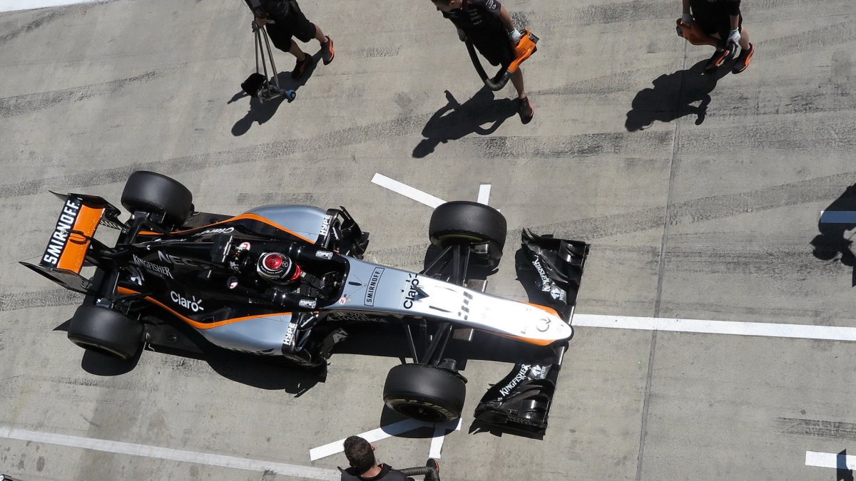 Wehrlein vjíždí do boxů