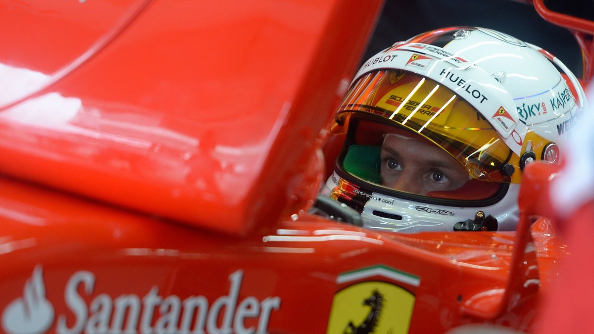 Sebastian Vettel v Suzuce