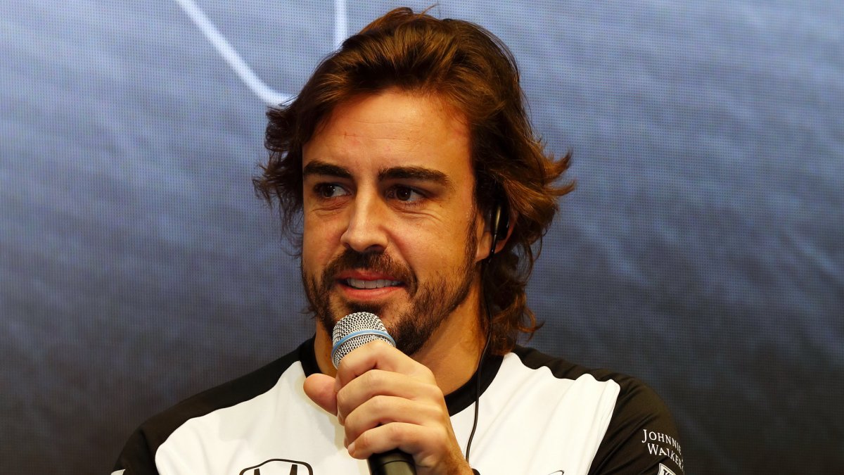 Fernando Alonso promlouvá k fanouškům
