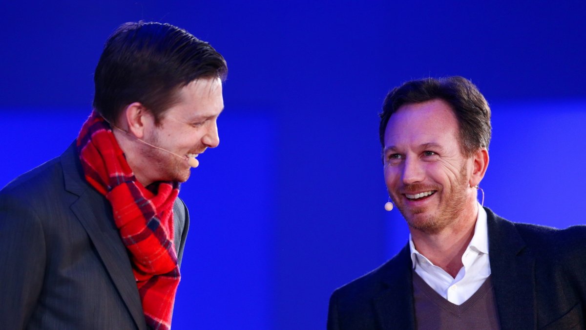 Šéf závodního týmu Christian Horner (vpravo)