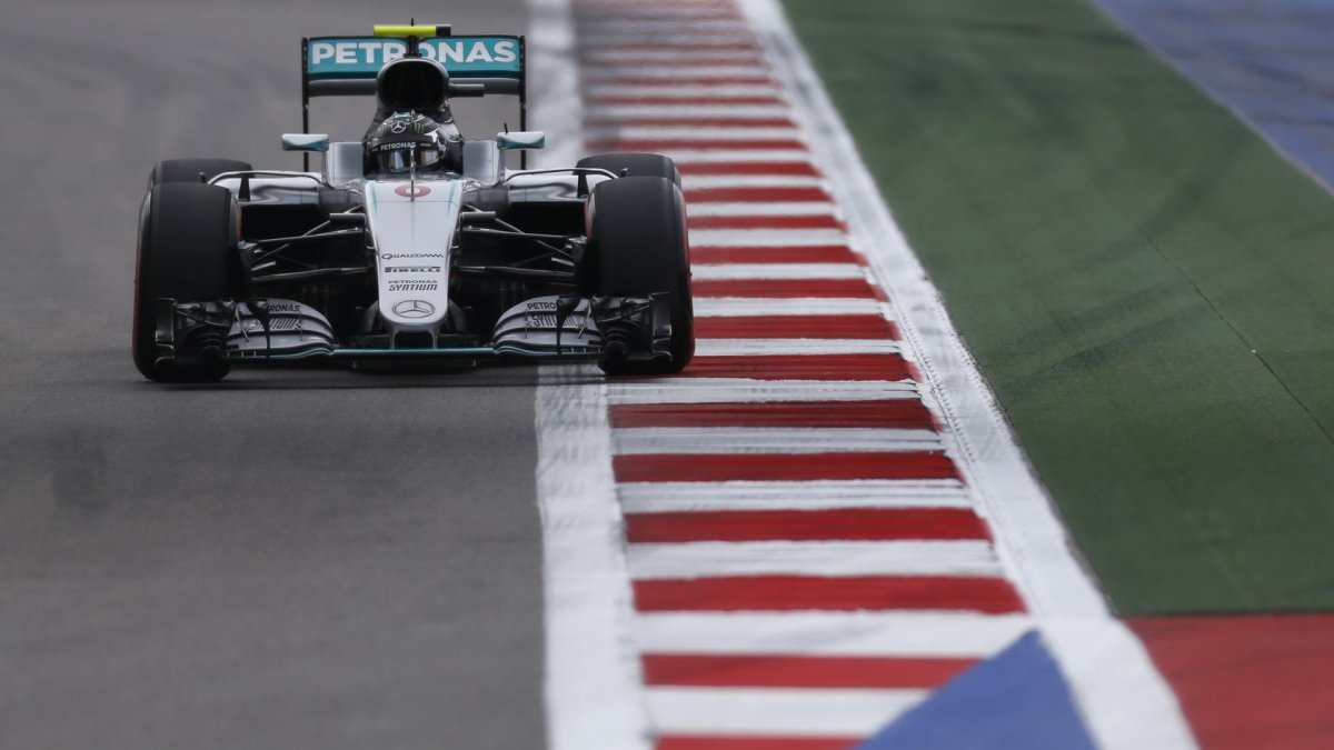 Nico Rosberg při kvalifikaci v Soči