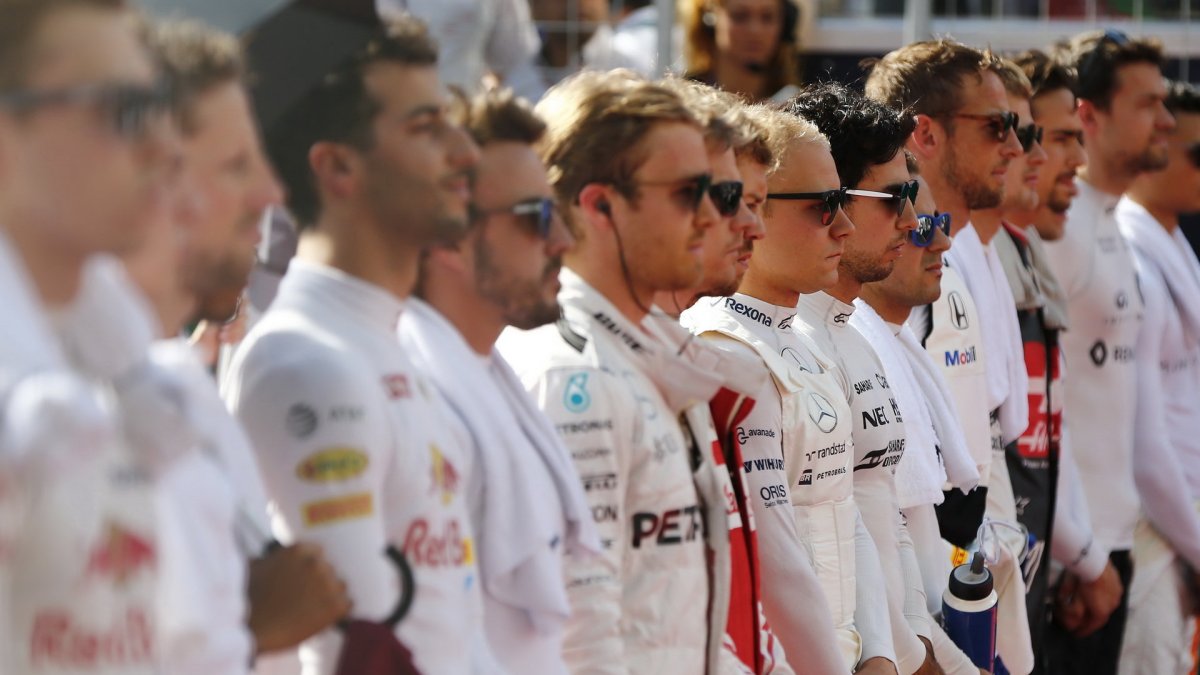 Piloti F1 před závodem v Baku
