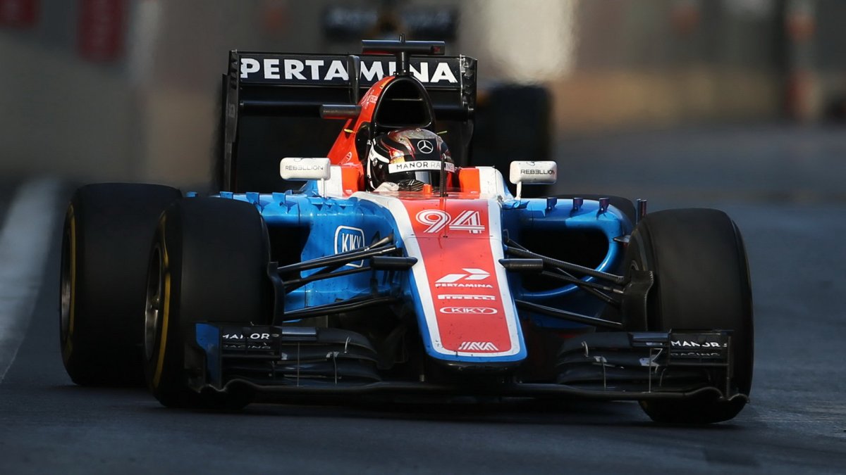 Pascal Wehrlein v závodě v Baku