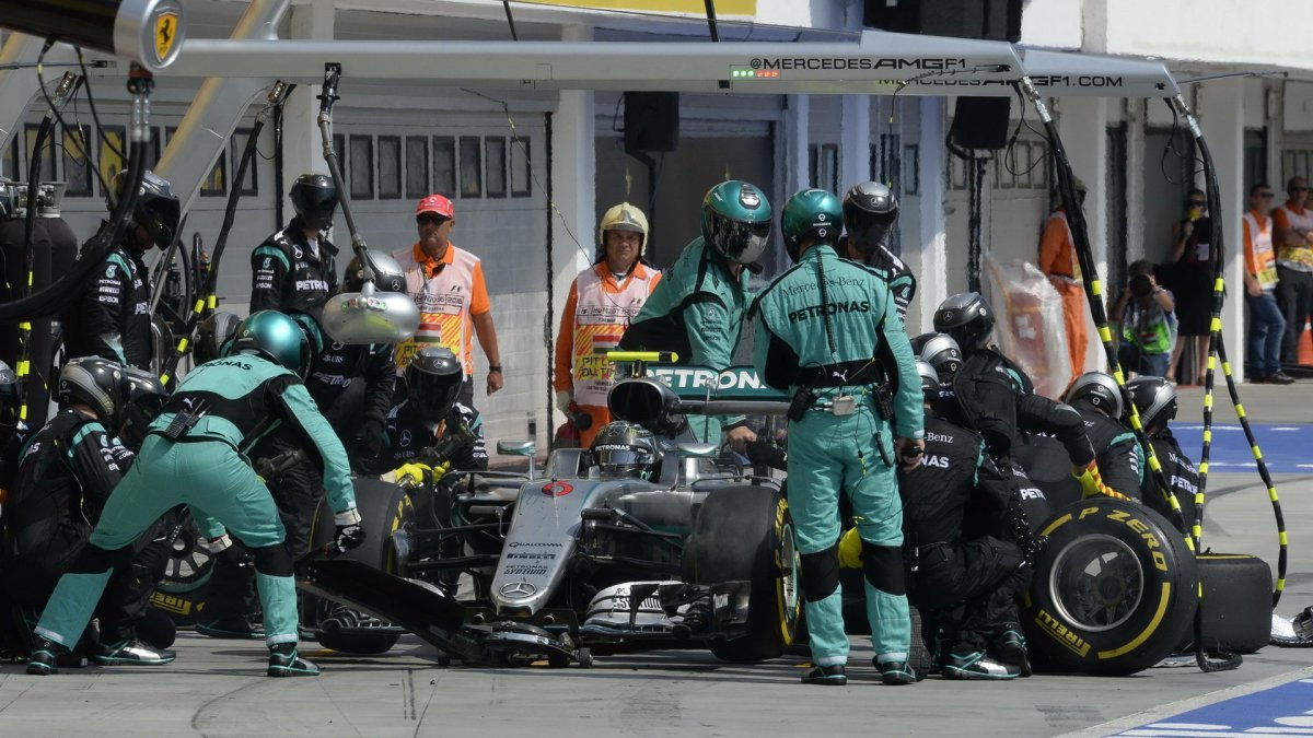 Nico Rosberg v závodě v Maďarsku