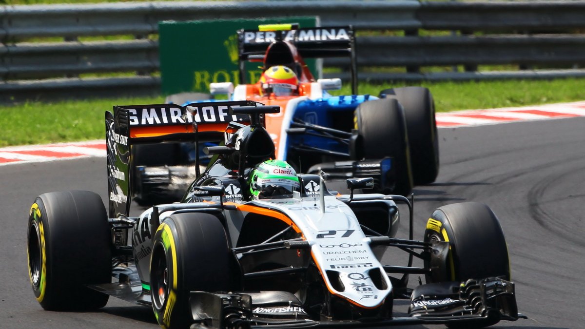 Nico Hülkenberg a Rio Harjanto v závodě v Maďarsku