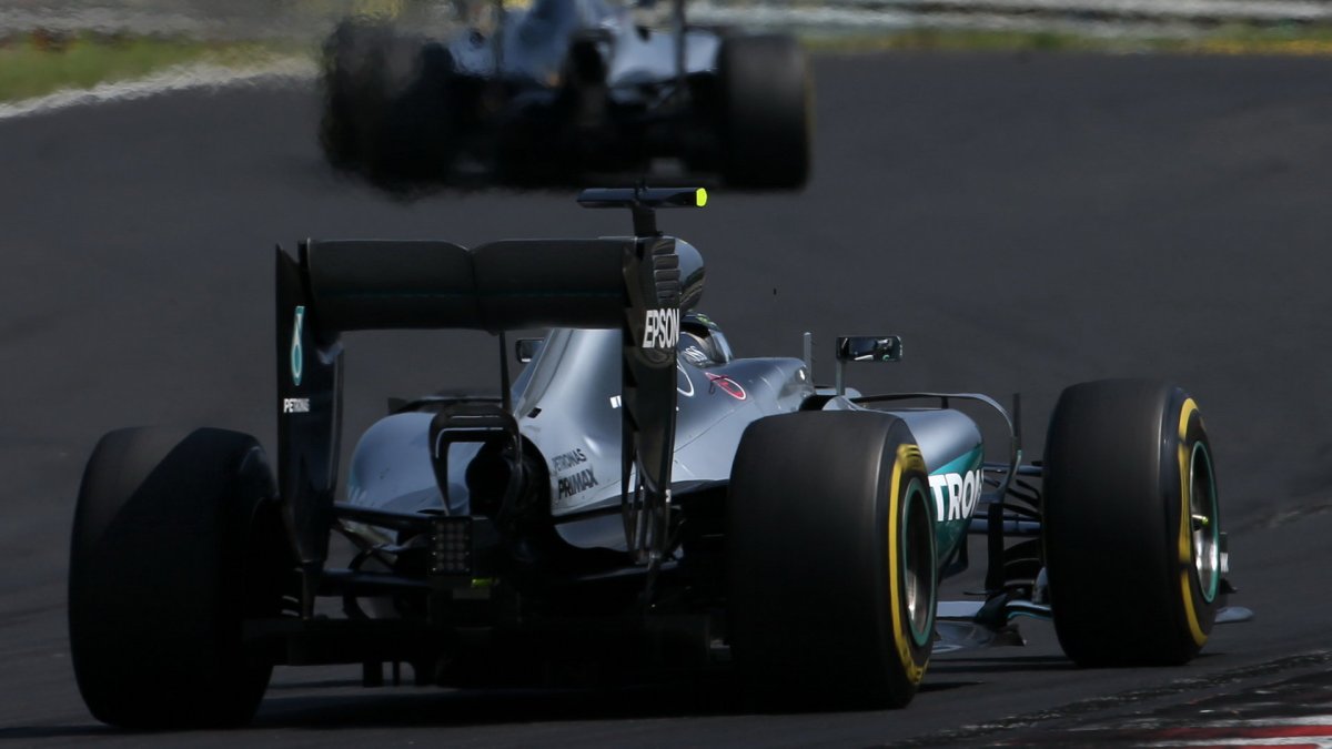 Nico Rosberg v závodě v Maďarsku