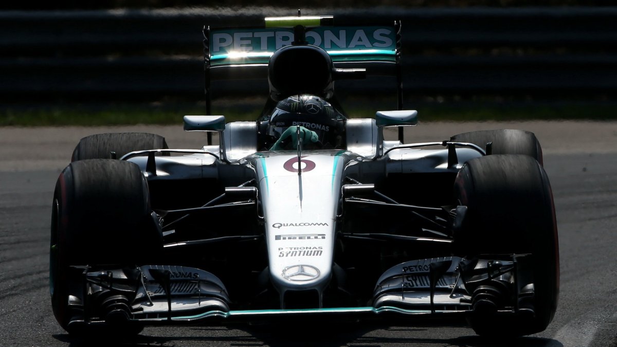 Nico Rosberg v závodě v Maďarsku