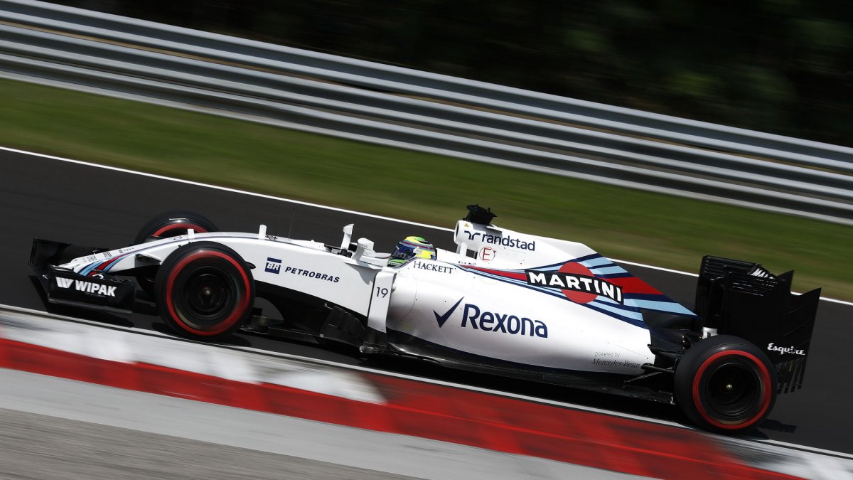 Felipe Massa při sobotním tréninku v Maďarsku