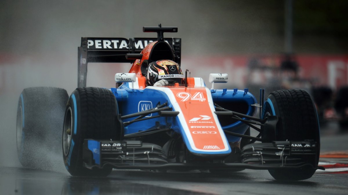 Pascal Wehrlein při sobotní deštivé kvalifikaci v Maďarsku