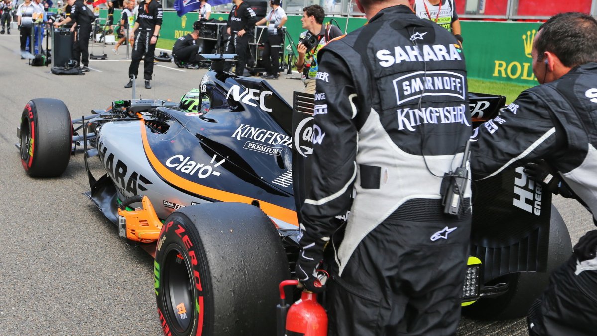 Nico Hülkenberg před závodem v Belgii