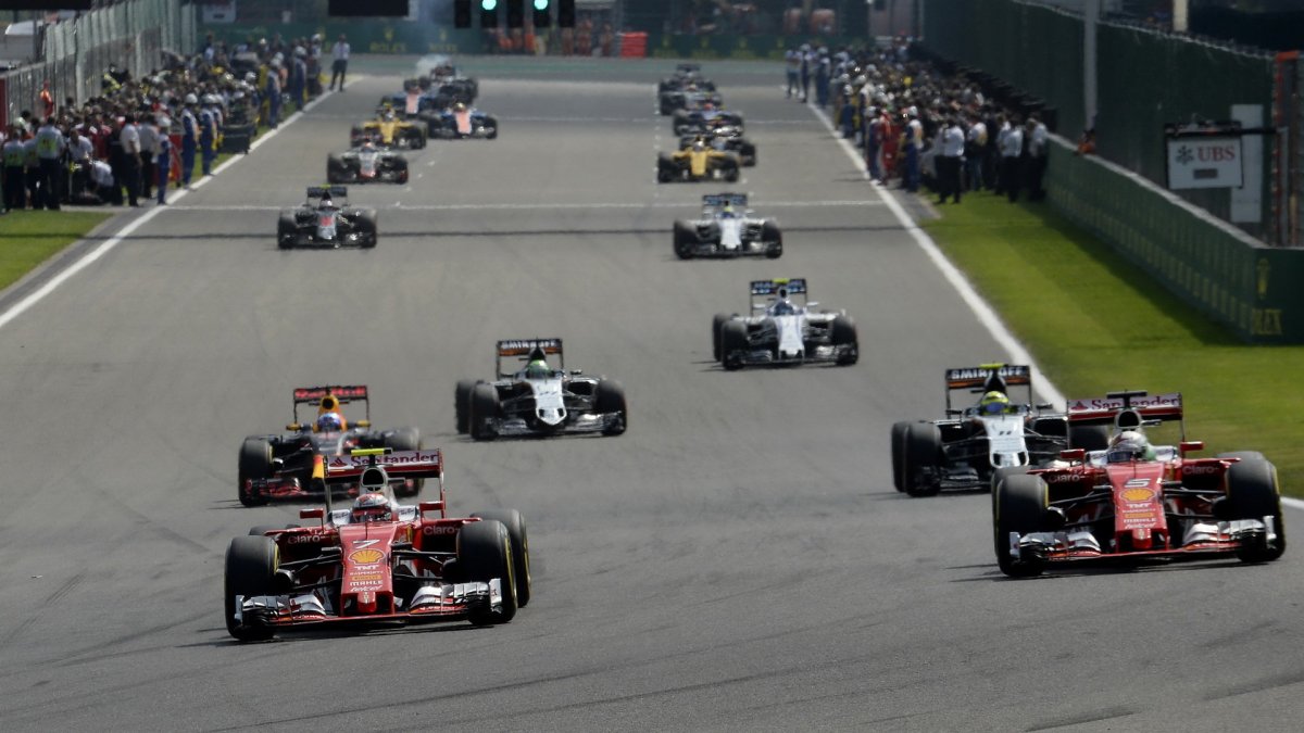 Zaváděcí kolo před závodem v Belgii