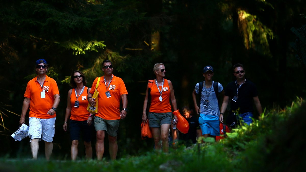 Fanoušci Maxe Verstappena v závodě v Belgii