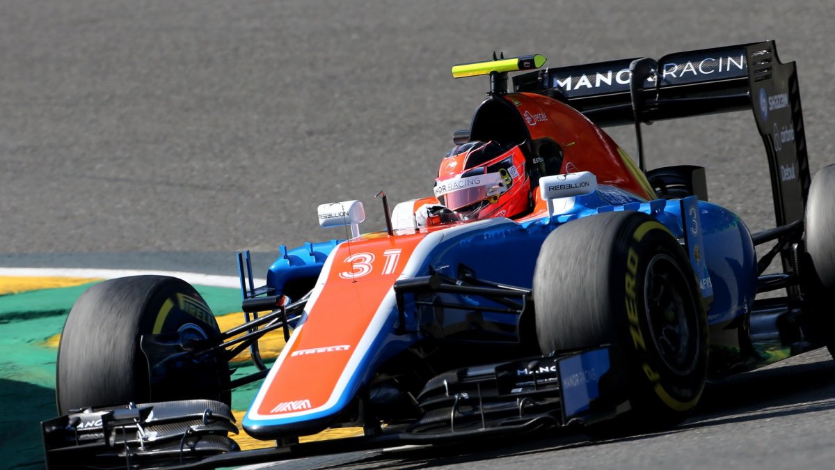 Esteban Ocon v kvalifikaci v Belgii