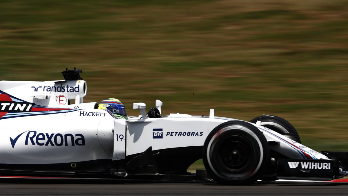 Felipe Massa při pátečním tréninku v Malajsii