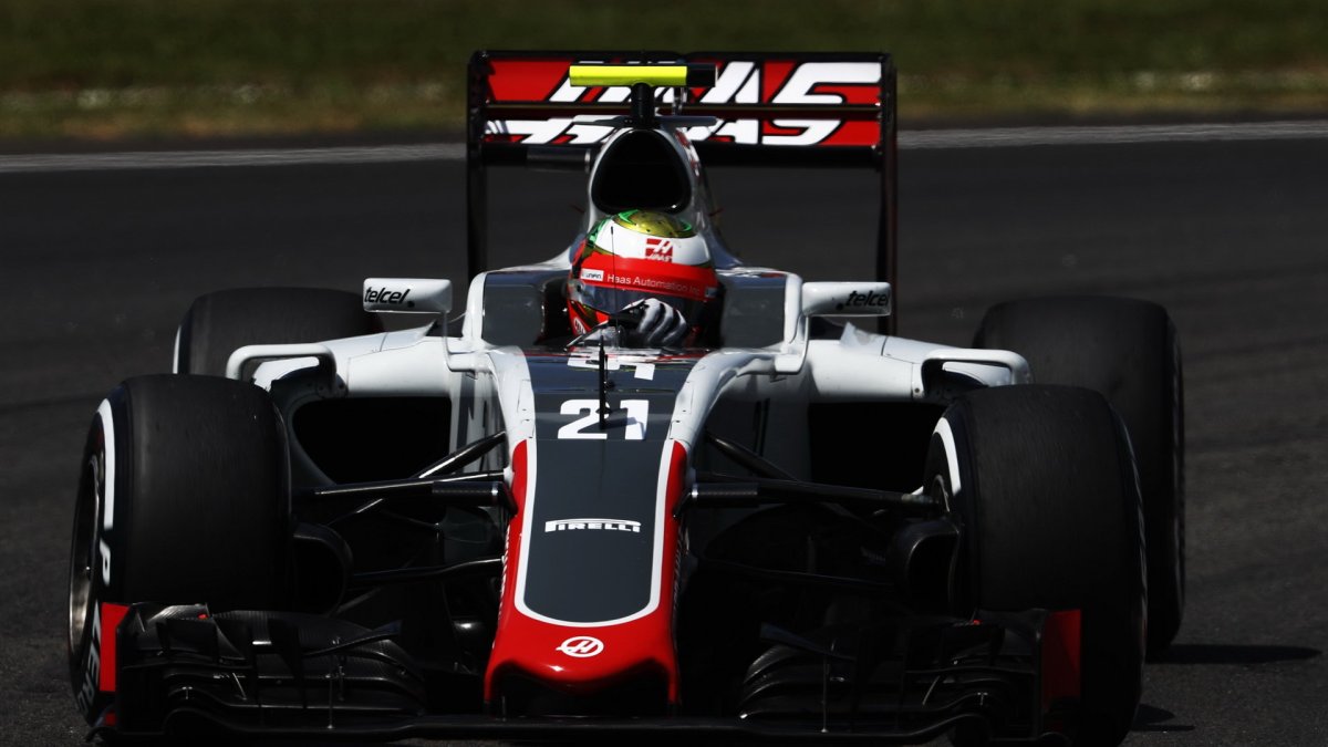 Esteban Gutiérrez při pátečním tréninku v Malajsii