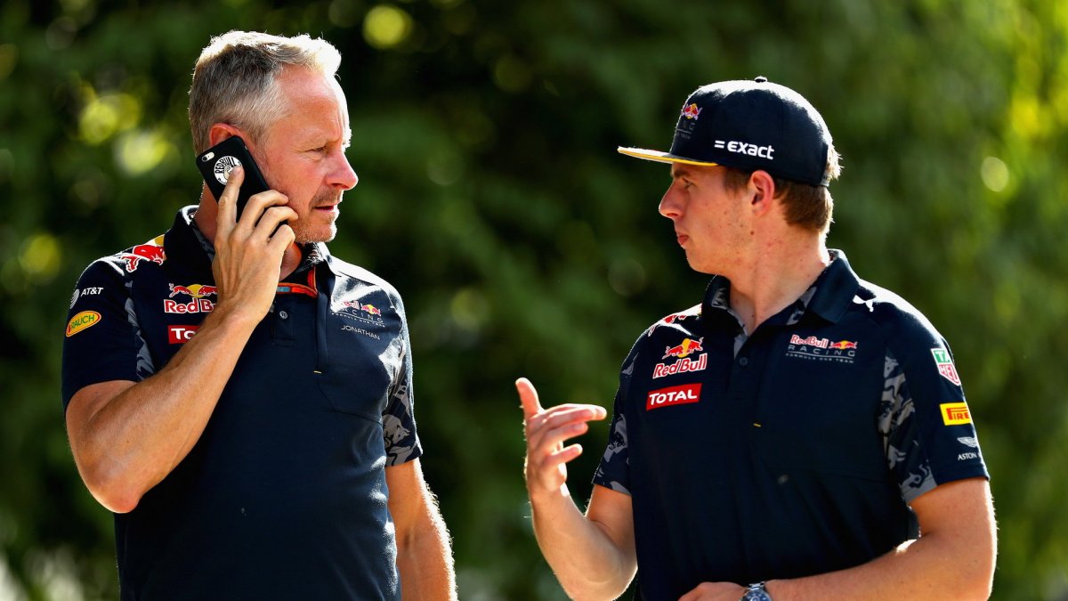 Jonathan Wheatley a Max Verstappen v Malajsii