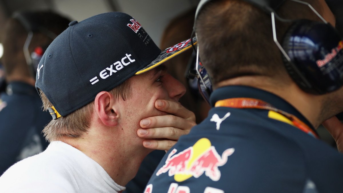 Max Verstappen předčasně skončil v závodě v Austinu