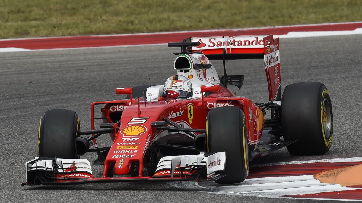 Sebastian Vettel v závodě v Austinu