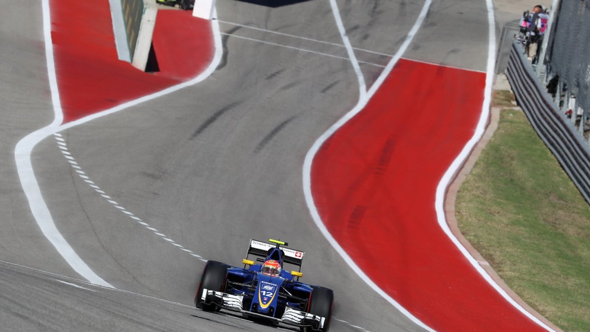 Felipe Nasr při pátečním tréninku v Austinu