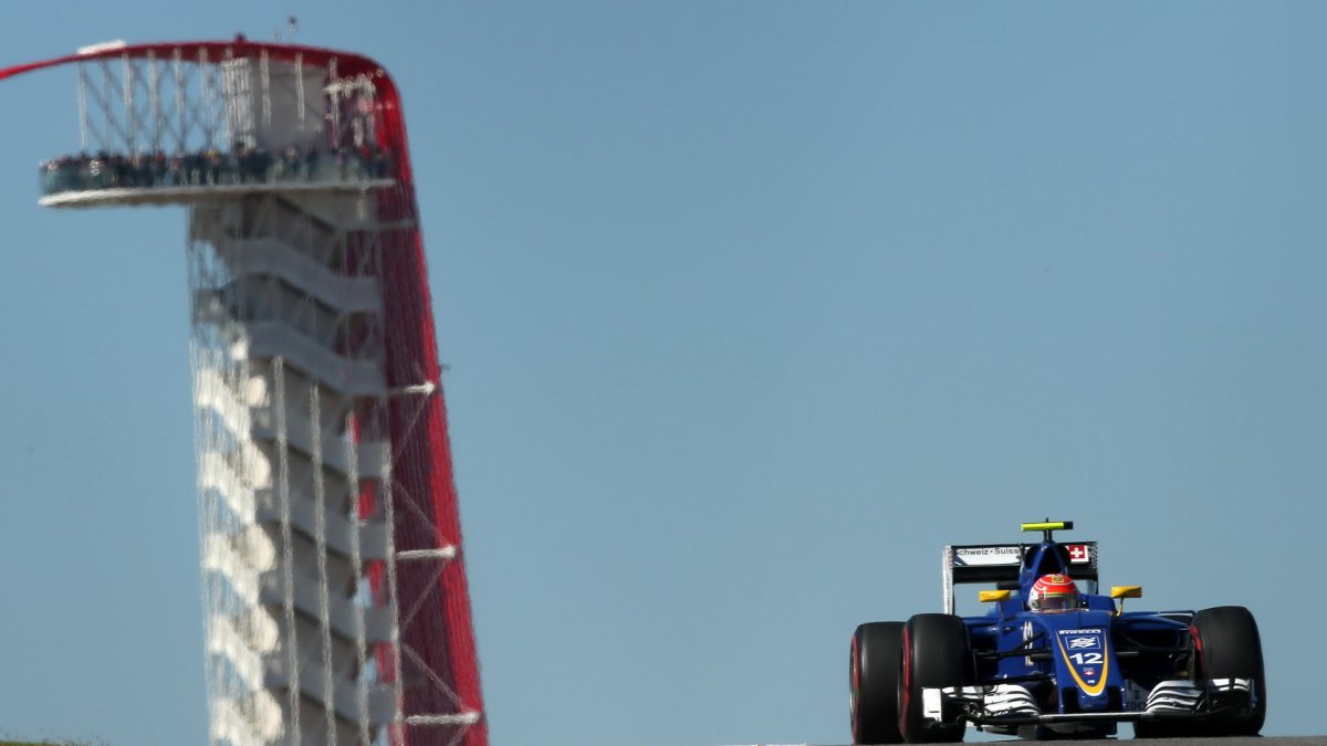Felipe Nasr při pátečním tréninku v Austinu