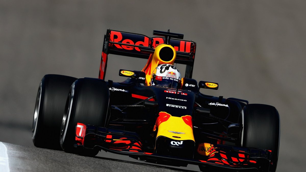 Daniel Ricciardo při pátečním tréninku v Austinu