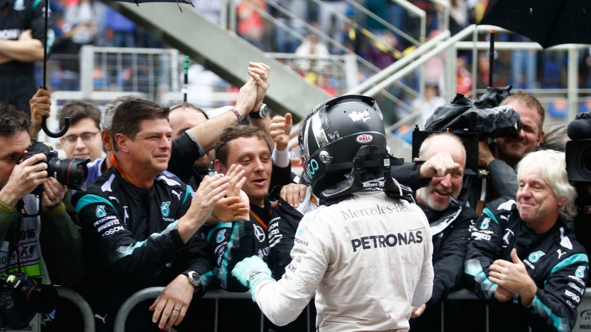 Nico Rosberg závodě v Brazílii