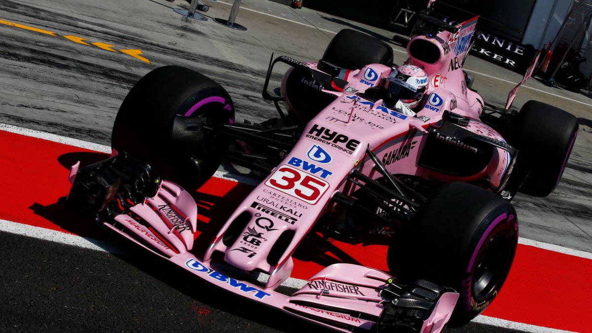 Nikita Mazepin testuje druhý den vůz Force India VJM10 - Mercedes v Maďarsku
