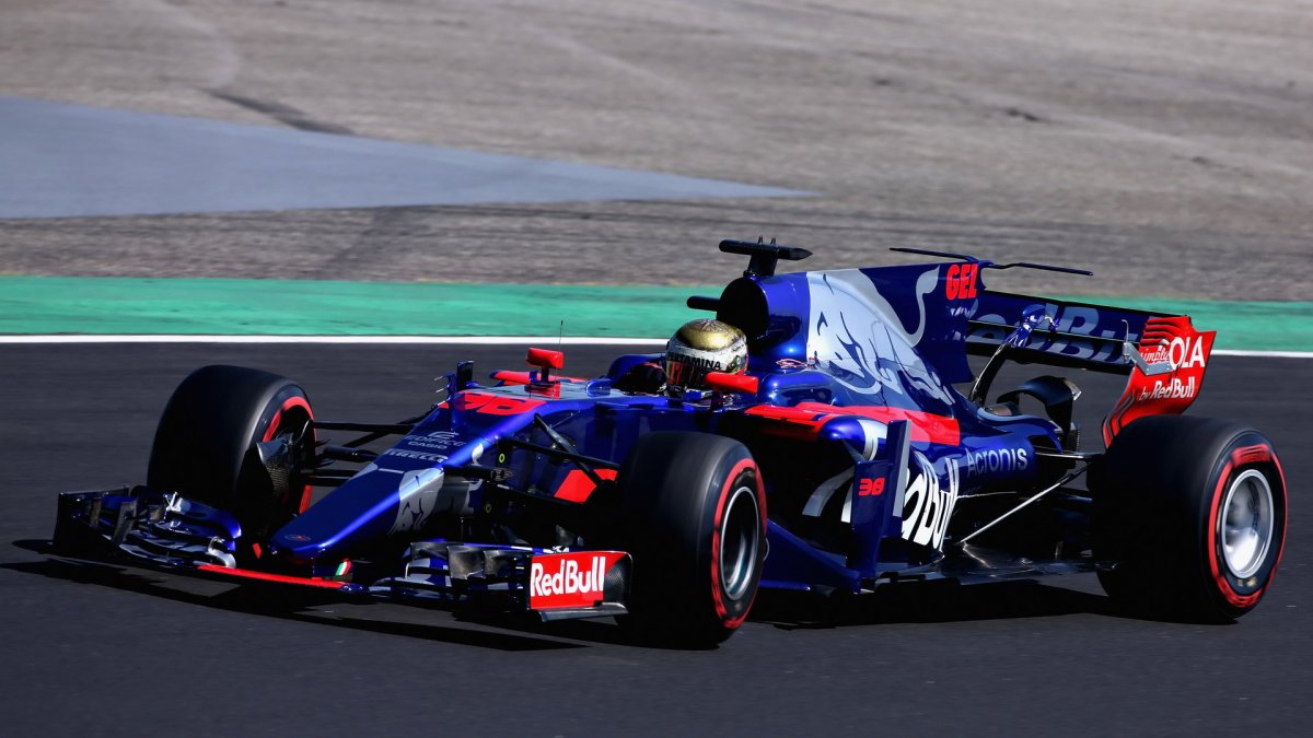 Sean Gelael první den vůz Toro Rosso STR12 - Renault v Maďarsku
