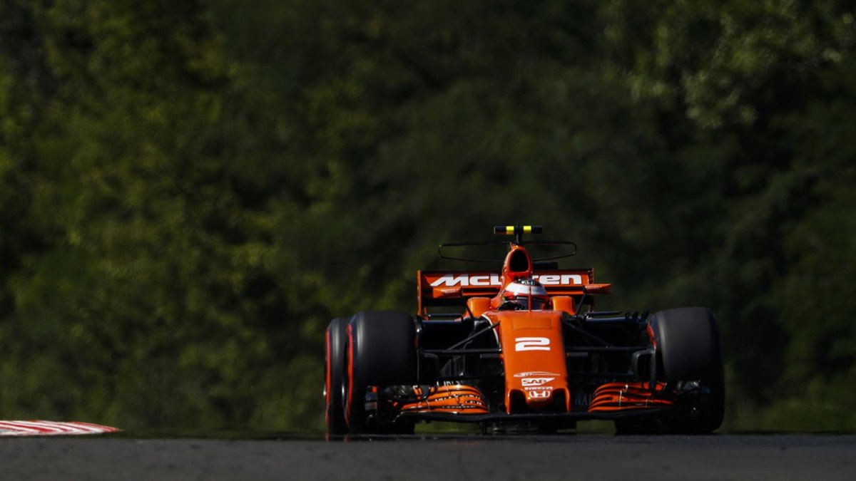 Stoffel Vandoorne během testování v Maďarsku