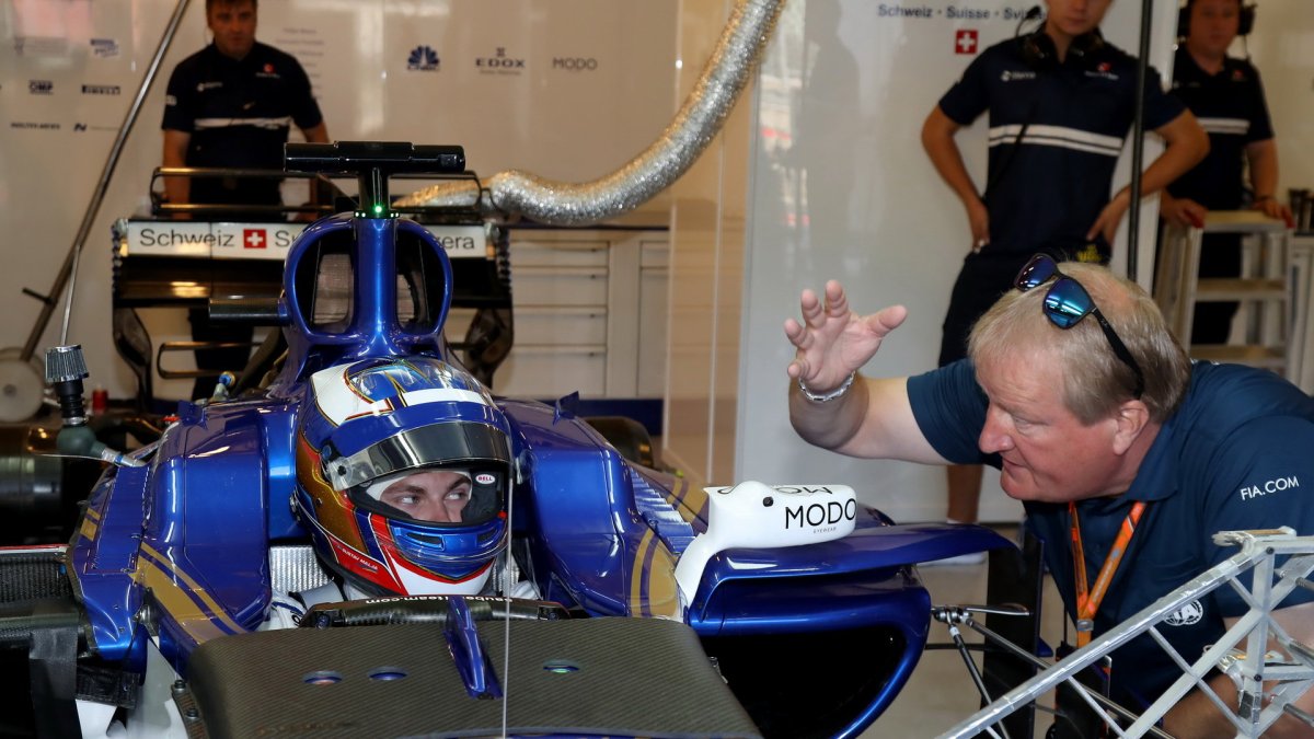 Gustav Malja testuje první den vůz Sauber C36 - Ferrari v Maďarsku