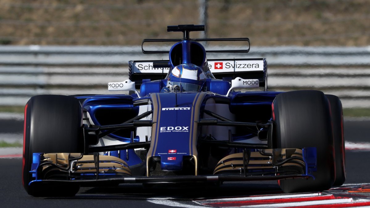 Gustav Malja testuje první den vůz Sauber C36 - Ferrari v Maďarsku