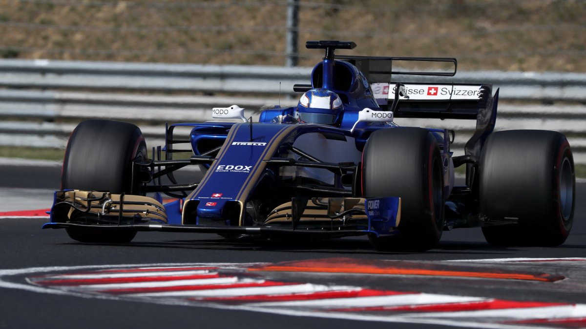 Gustav Malja testuje první den vůz Sauber C36 - Ferrari v Maďarsku