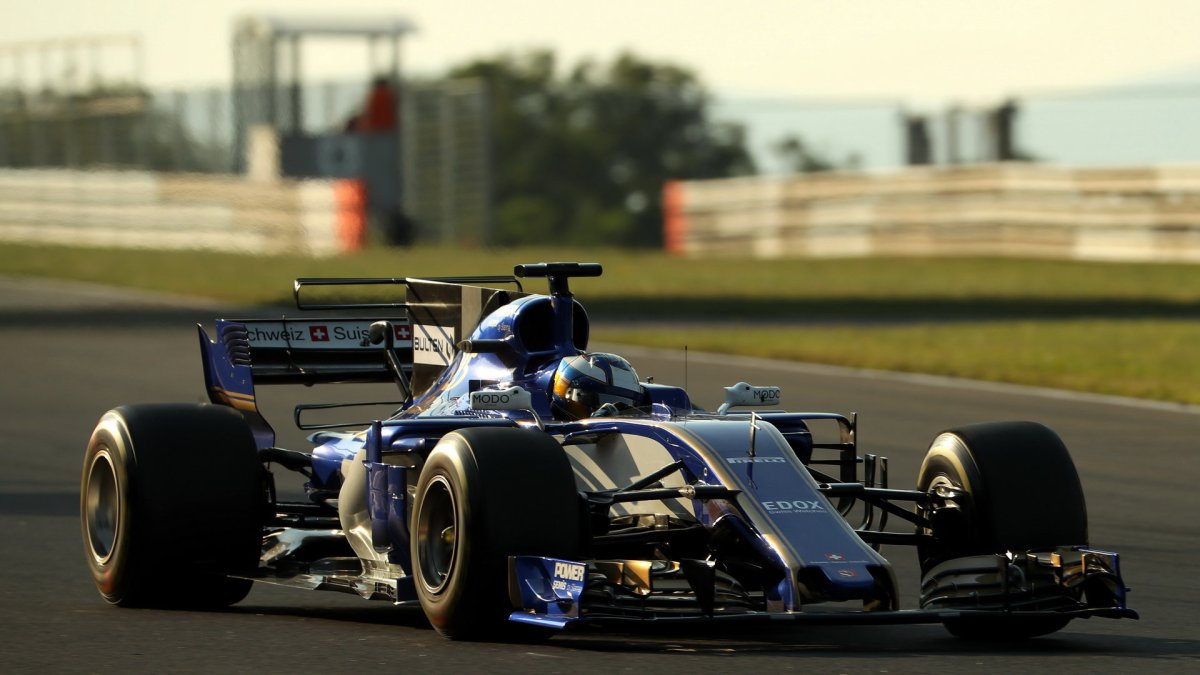 Gustav Malja testuje první den vůz Sauber C36 - Ferrari v Maďarsku