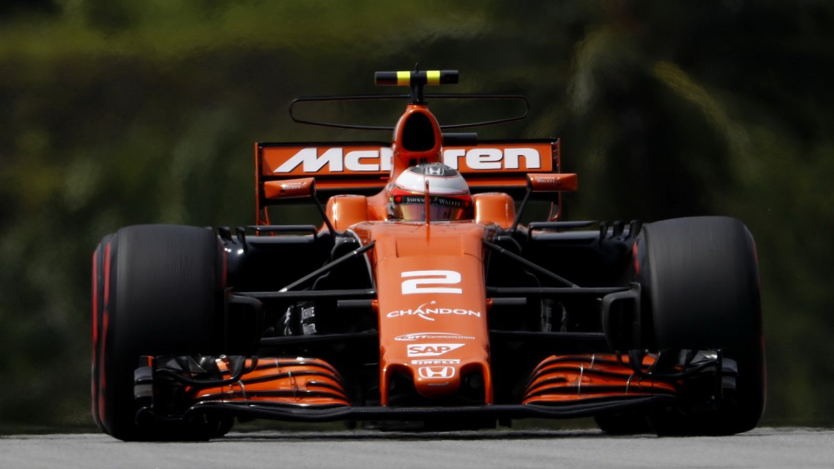 Stoffel Vandoorne v závodě v Malajsii