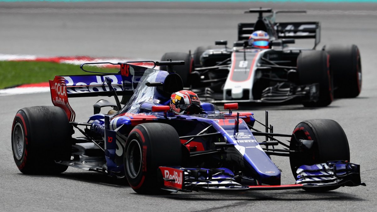 Pierre Gasly v závodě v Malajsii